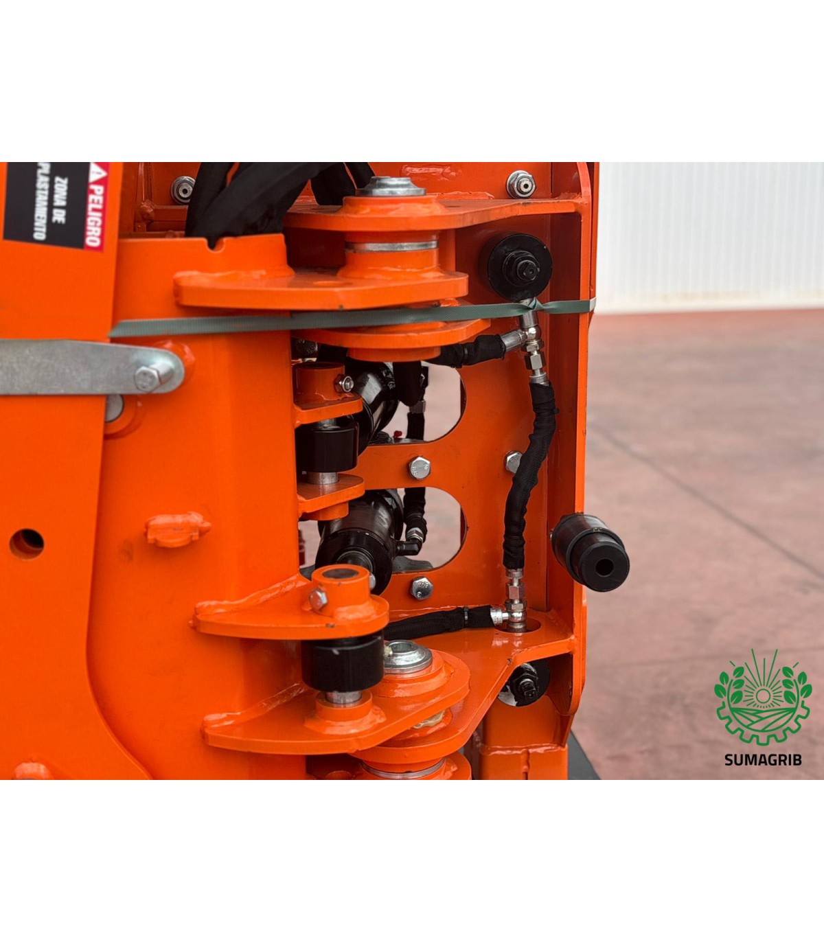 Retroexcavadora Zeppelin Profesional