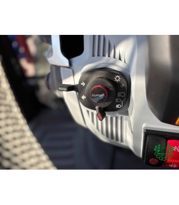 HANWO 75CV CON CABINA Y PALA