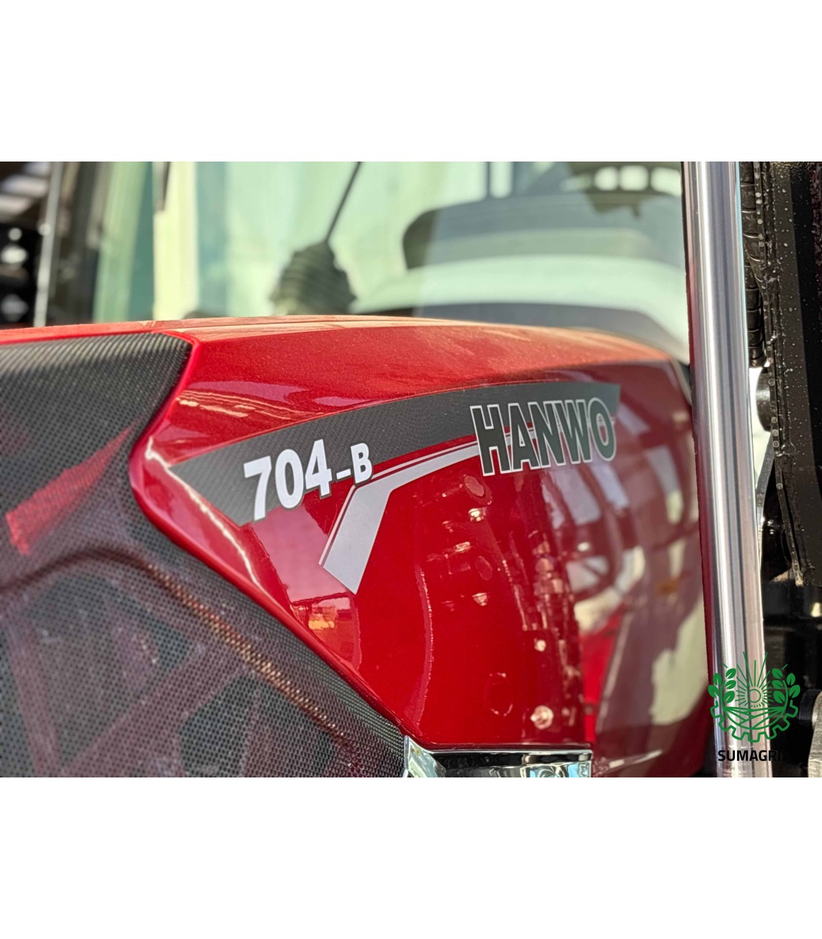 HANWO 75CV CON CABINA Y PALA